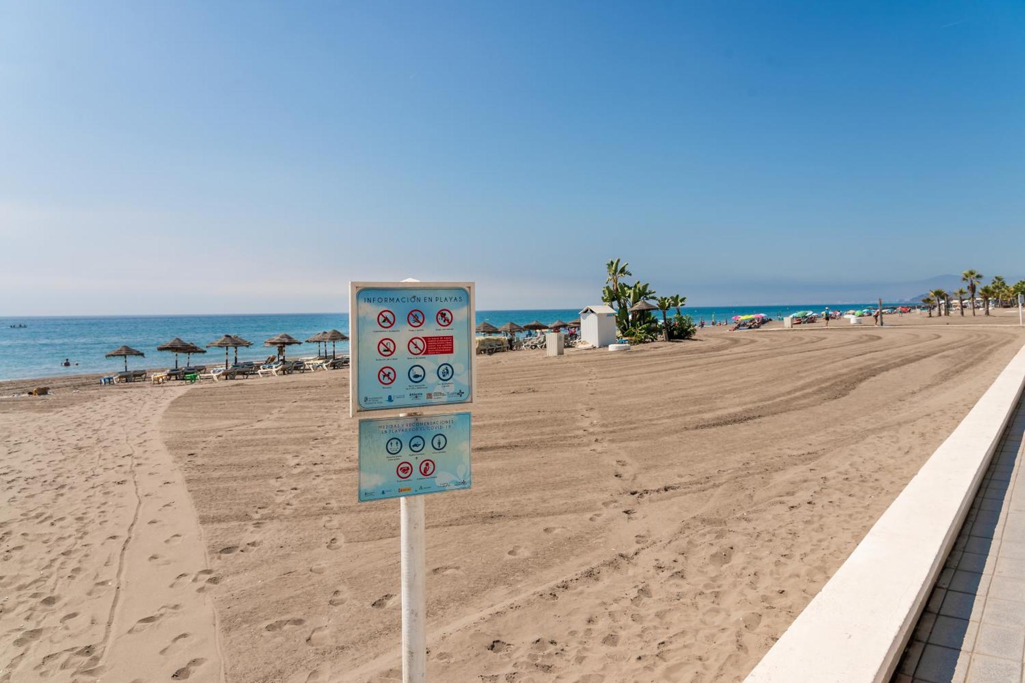 Apartamento Torrox Laguna Beach Bagian luar foto