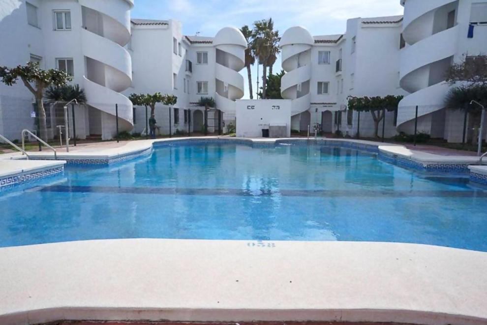 Apartamento Torrox Laguna Beach Bagian luar foto